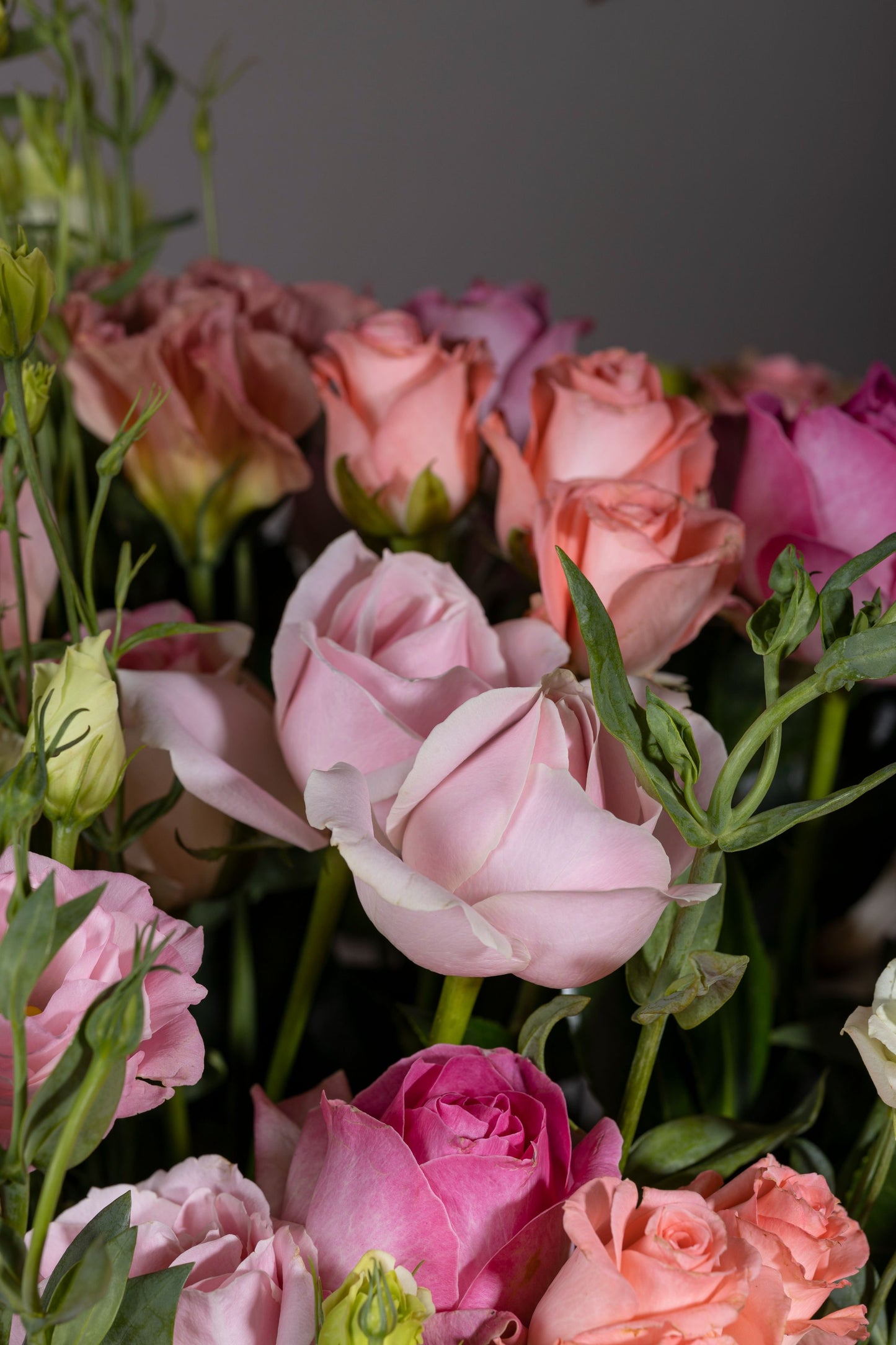 Pure Magic – A delicate clear glass cookie jar filled with aromatic pink Oriental Lilies and Spray Roses, perfect for birthdays, anniversaries, thank you gifts, congratulations, and new baby celebrations. Flower delivery in Bengaluru | Buy flower bouquets online Bengaluru | Same-day flower delivery Bengaluru | Online florist Bengaluru | Order flowers online Bengaluru | Luxury flower bouquet in Bengaluru